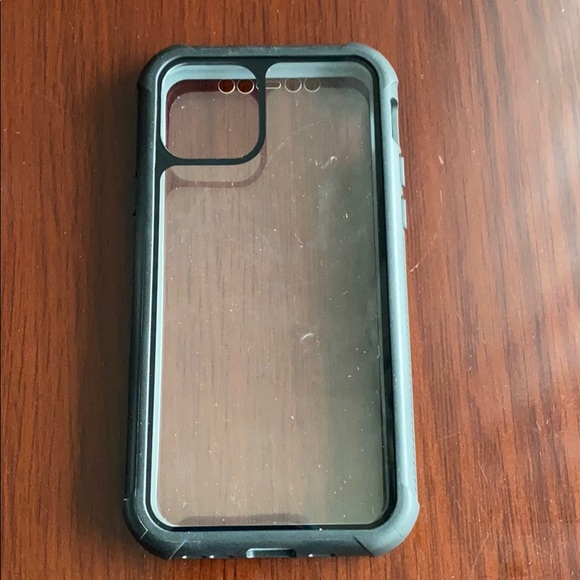 IPhone 11 Pro case - Picture 3 of 4